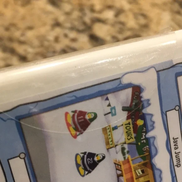 New! Wii Disney Club Penguin Game Day!Comic Mischief Video Game